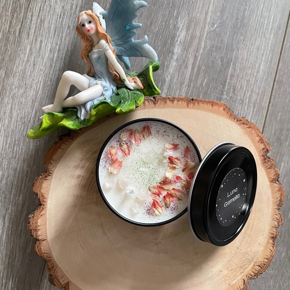 *Fairy Magic* Soy Wax Candle - Picture 8 of 8